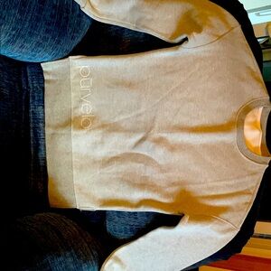 Gray sweatshirt